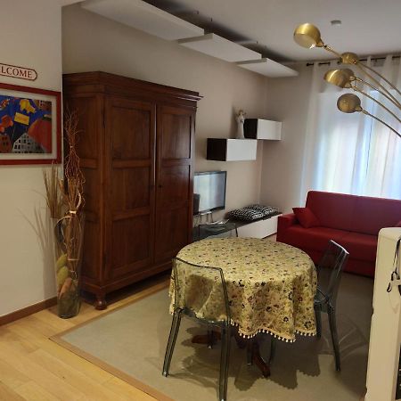 Appartamento Emmerosa, Centro Citta, Parcheggio Verona Bagian luar foto